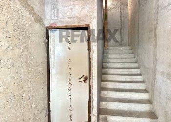 Scale - Two-room apartment Via Regina Elena
 
59, Catenanuova - photo 14