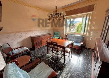 Sala da pranzo - Appartamento Via San Giovanni del Monte
 
67, Carcare - foto 6