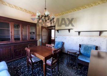 Sala da pranzo - Appartamento Via San Giovanni del Monte
 
67, Carcare - foto 30