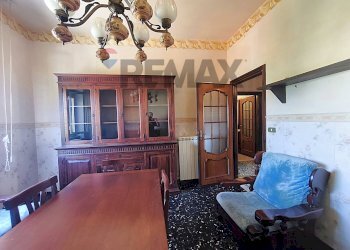 Sala da pranzo - Appartamento Via San Giovanni del Monte
 
67, Carcare - foto 31