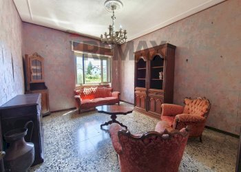 Soggiorno - Appartamento Via San Giovanni del Monte
 
67, Carcare - foto 33