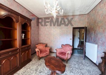 Soggiorno - Appartamento Via San Giovanni del Monte
 
67, Carcare - foto 37