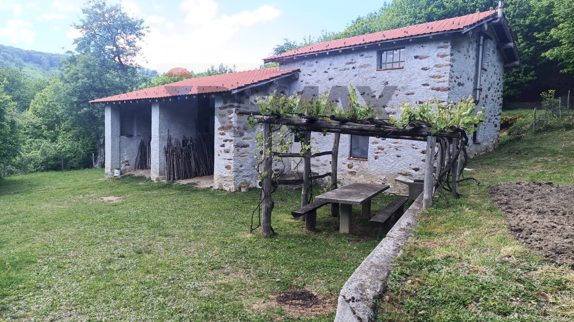 Casa all\'aperto - Rustico Località Fobè, Bormida - foto 3