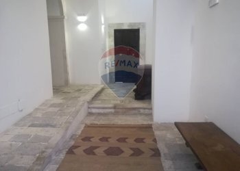 Hall / corridoio - Bilocale Via Simonetto
 
16, L'Aquila - foto 2