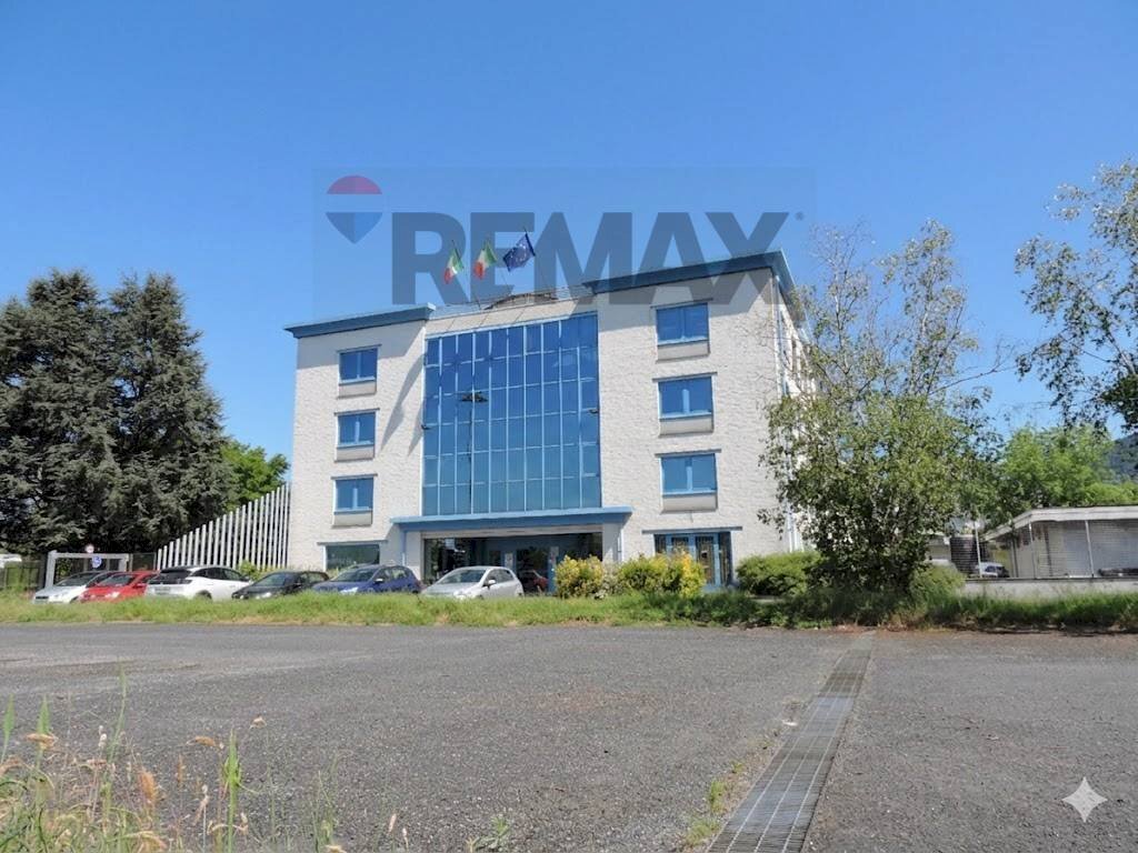 Edificio all\'aperto - Ufficio Piazzale Schumm, Alpignano - foto 2