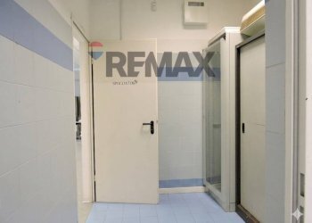 Bagno - Ufficio Piazzale Schumm, Alpignano - foto 12