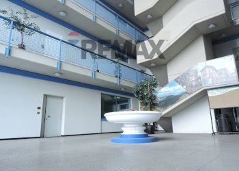 Edificio all\'aperto - Ufficio Piazzale Schumm, Alpignano - foto 22