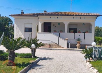 Foto 3 - Villa via Pontina km 80, Latina - photo 3