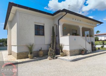 Foto 5 - Villa via Pontina km 80, Latina - photo 5