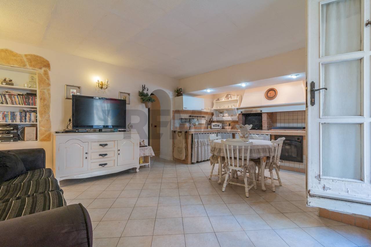 Sala da pranzo - Bilocale Ischia di Castro - foto 3