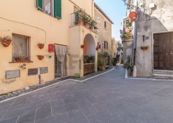 Edificio all\'aperto - Bilocale Ischia di Castro - foto 5