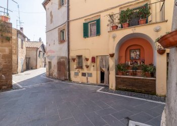 Edificio all\'aperto - Bilocale Ischia di Castro - foto 6