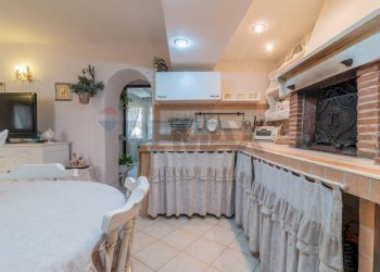 Cucina - Bilocale Ischia di Castro - foto 13