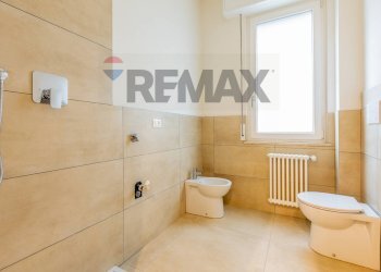 Bagno - Trilocale Via Giovanni Antonio Da Pordenone
22, Piacenza - foto 10