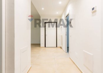 Hall / corridoio - Trilocale Via Giovanni Antonio Da Pordenone
22, Piacenza - foto 12