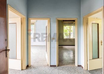 Hall / corridoio - Casa semi indipendente Via Parma
3, Salsomaggiore Terme - foto 40
