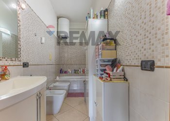 Bagno - Three-room apartment Via Grazia Deledda
 
52, Sassari - photo 6