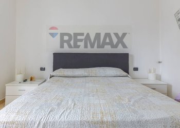 Camera / camera da letto - Three-room apartment Via Grazia Deledda
 
52, Sassari - photo 40