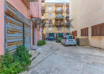 Edificio all\'aperto - Three-room apartment Via Grazia Deledda
 
52, Sassari - photo 46