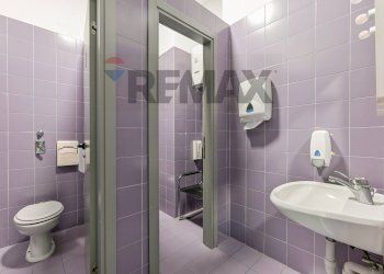 Bagno - Ufficio Via Ungaretti
7, Cernusco sul Naviglio - foto 20
