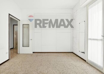 Stanza vuota - Three-room apartment Via Donizetti
 
2, Castellanza - photo 9