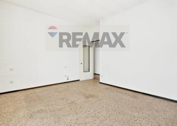 Stanza vuota - Three-room apartment Via Donizetti
 
2, Castellanza - photo 13