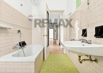 Bagno - Three-room apartment Via Donizetti
 
2, Castellanza - photo 16