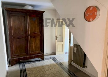 Hall / corridoio - Three-room apartment via Roberto Duca
 
8, Cittaducale - photo 8