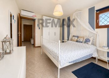 Camera / camera da letto - Bilocale strada per lazzaretto
 
2, Muggia - foto 11