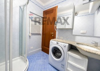 Bagno - Bilocale strada per lazzaretto
 
2, Muggia - foto 13