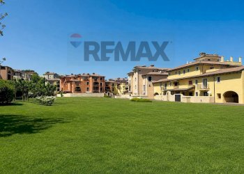 Edificio all\'aperto - Bilocale strada per lazzaretto
 
2, Muggia - foto 16