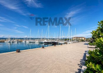 Vista dell\'acqua - Bilocale strada per lazzaretto
 
2, Muggia - foto 18