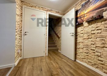 Hall / corridoio - Independent house Via ravinis
 
70, Paularo - photo 5