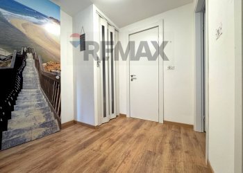 Hall / corridoio - Independent house Via ravinis
 
70, Paularo - photo 23