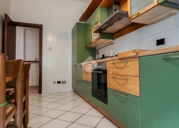 Two-room apartment Via dei Fiori, Opera - photo 12