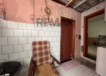 Dettagli - Bilocale Vico Case Riccardi
 
104-105, Napoli - foto 2