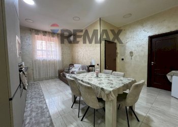 Sala da pranzo - Trilocale via Foria
258, Napoli - foto 2