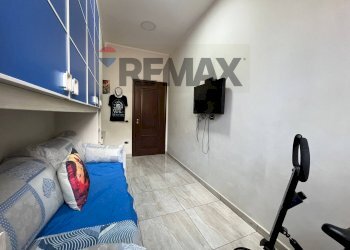 Camera / camera da letto - Trilocale via Foria
258, Napoli - foto 13
