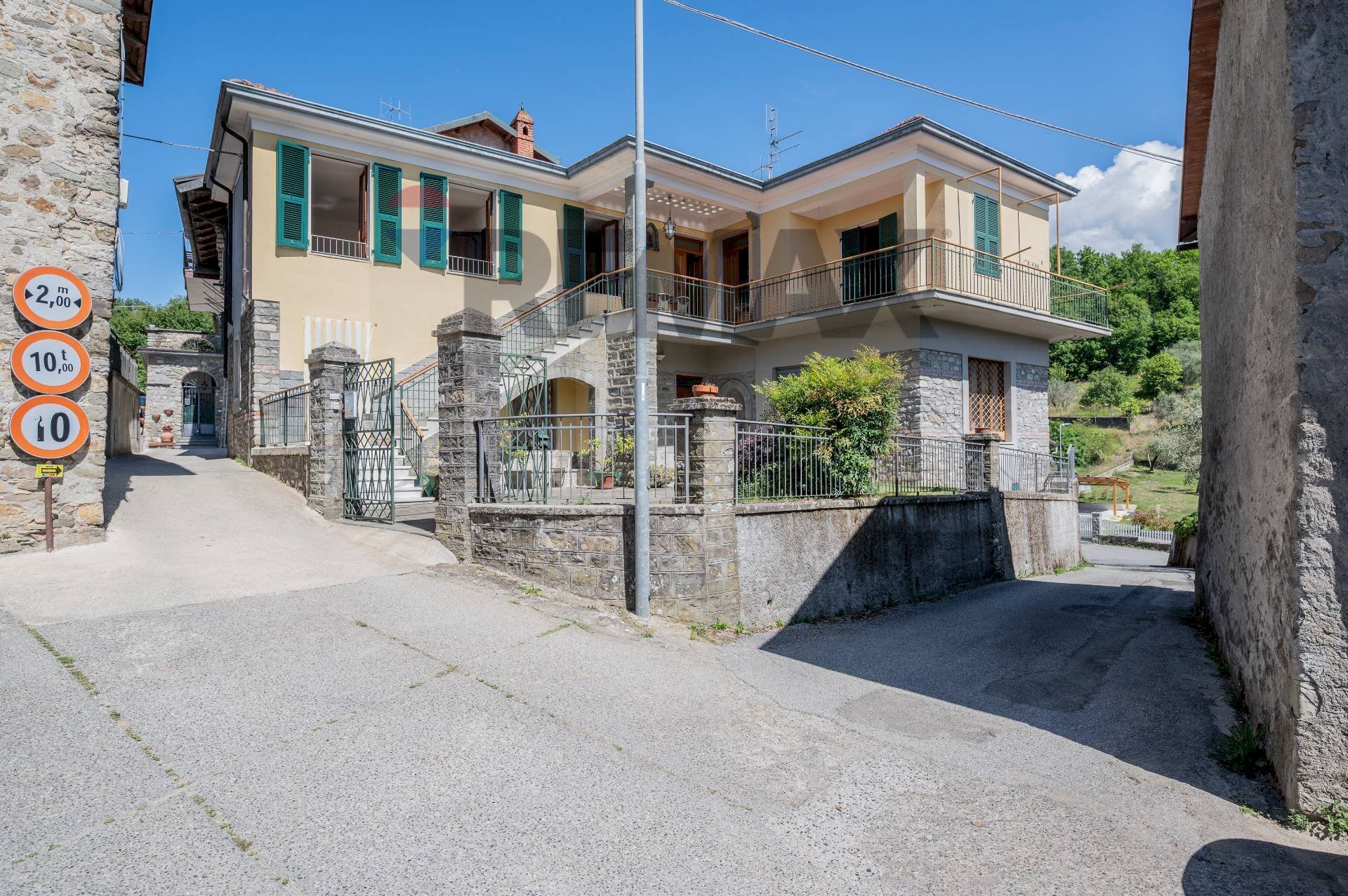 Casa all\'aperto - Casa semi indipendente Nezzana
 
SNC, Bagnone - foto 1