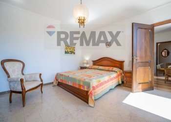 Camera / camera da letto - Semi-detached house Nezzana
 
SNC, Bagnone - photo 19