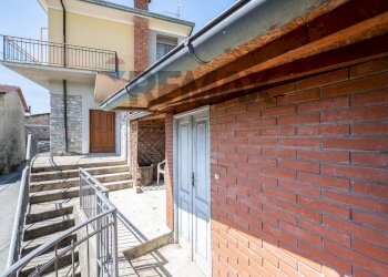 Balcone - Semi-detached house Nezzana
 
SNC, Bagnone - photo 53