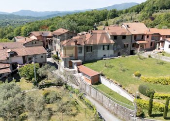 Casa all\'aperto - Semi-detached house Nezzana
 
SNC, Bagnone - photo 61