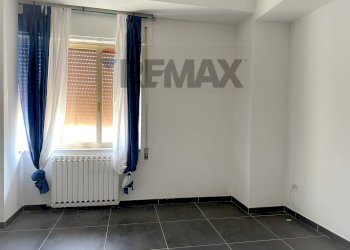 Stanza vuota - Four-room apartment Via Starze
 
1, Montaquila - photo 8