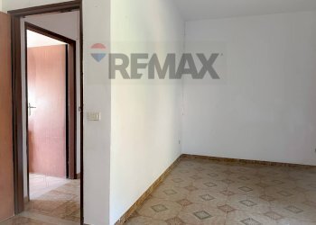 Stanza vuota - Four-room apartment Via Starze
 
1, Montaquila - photo 16