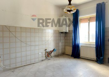Stanza vuota - Four-room apartment Via Starze
 
1, Montaquila - photo 23