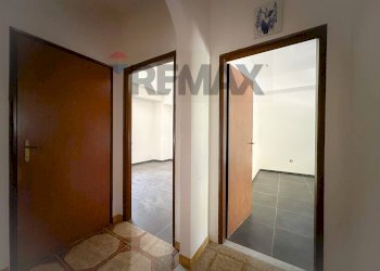 Hall / corridoio - Four-room apartment Via Starze
 
1, Montaquila - photo 40