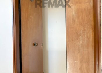 Hall / corridoio - Four-room apartment Via Starze
 
1, Montaquila - photo 54