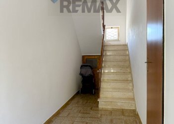 Scale - Four-room apartment Via Starze
 
1, Montaquila - photo 60