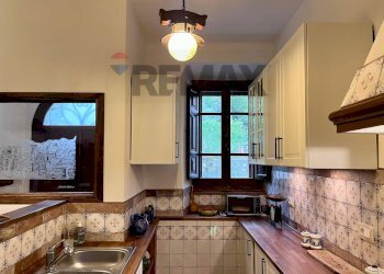 Cucina - Casa indipendente Via della Vittoria
 
15, Civitella Alfedena - foto 22