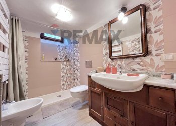 Bagno - Casa indipendente Via della Vittoria
 
15, Civitella Alfedena - foto 98